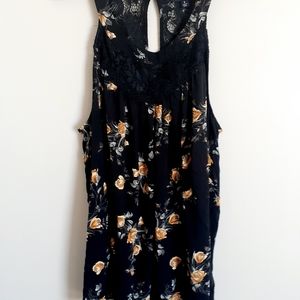 Torrid 3X Tank w/Crochet Lace Detail